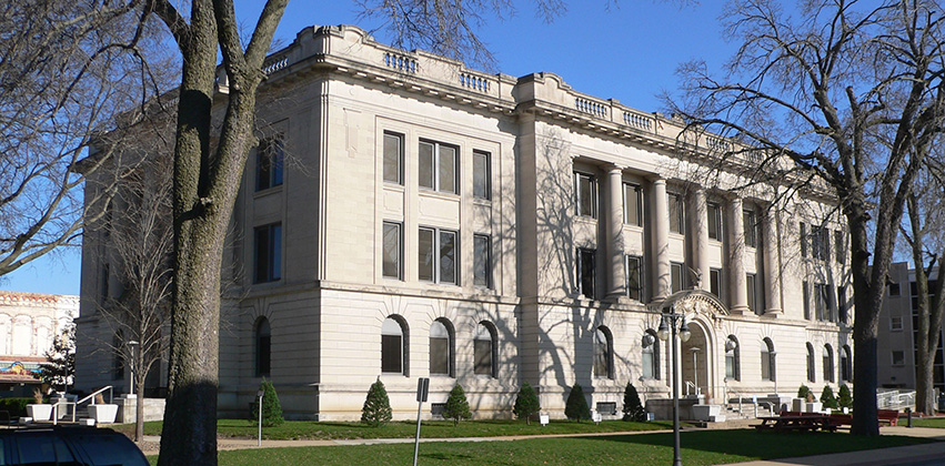 Tazewell County Courthouse