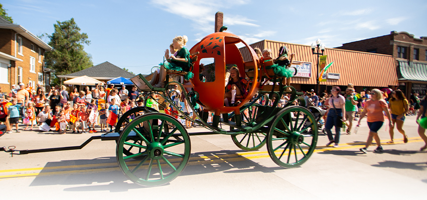 Morton Pumpkin Festival Float